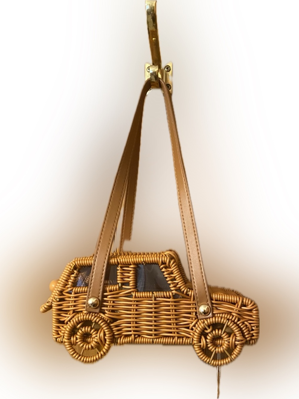 Tommy Bahama wicker Jeep purse. Summer Beach fun.  New